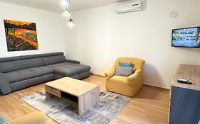 Apartments Nives