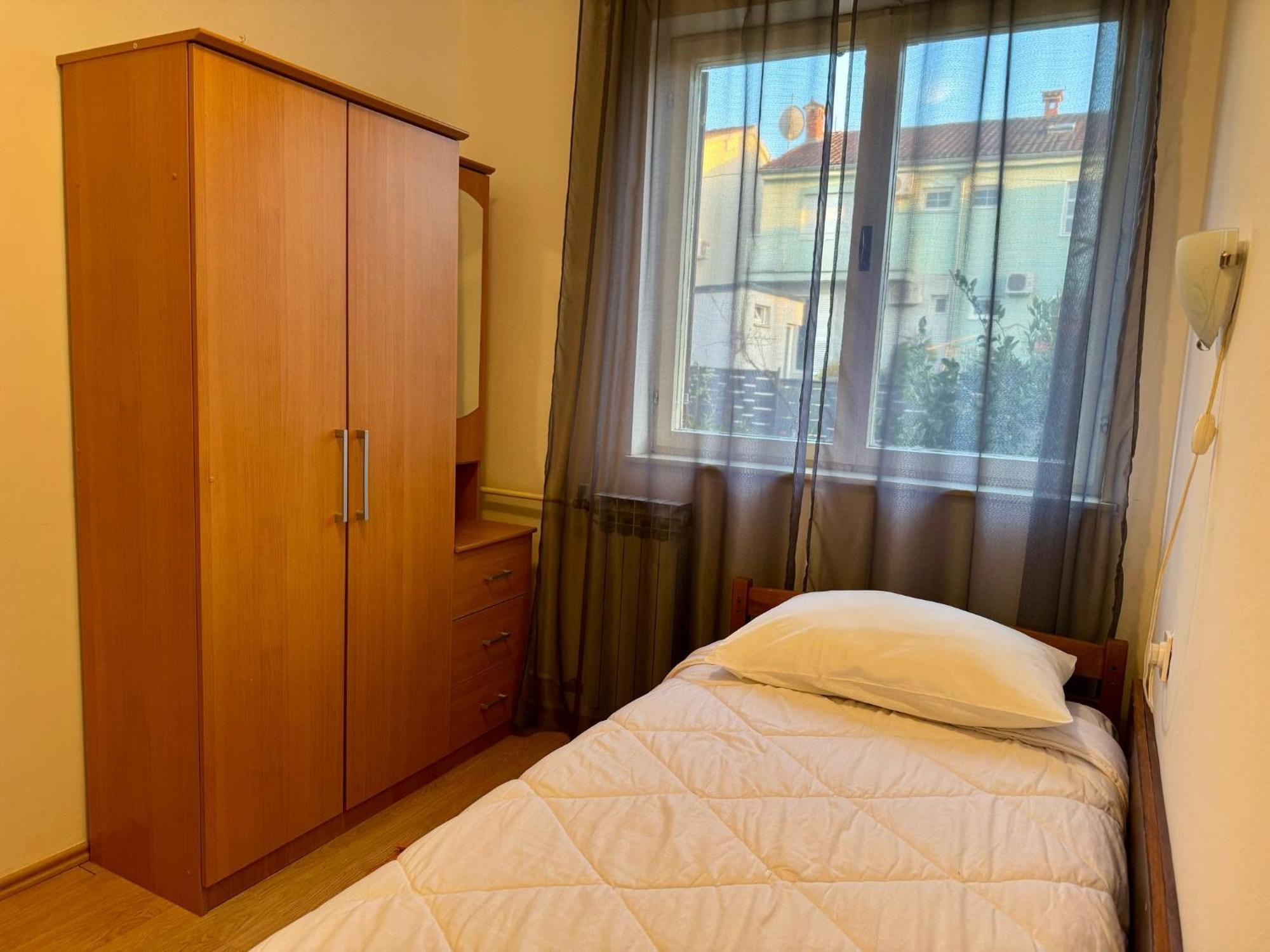 Apartments Nives Poreč Exterior foto